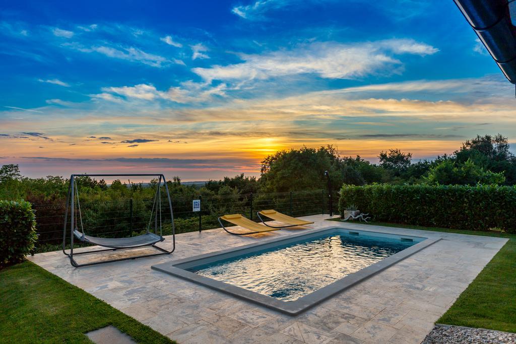 Villa Parenzana Višnjan エクステリア 写真
